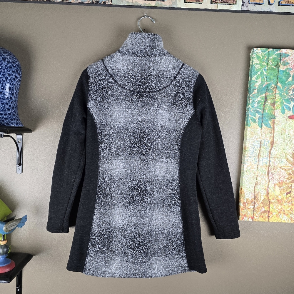 Title Nine RARE Wool Blend Jacket Small - Picture 3 of 16